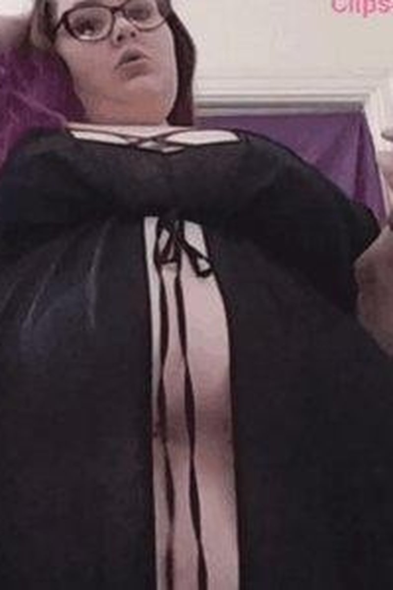 Breathless - Screenshot 1 of 4 - BBW