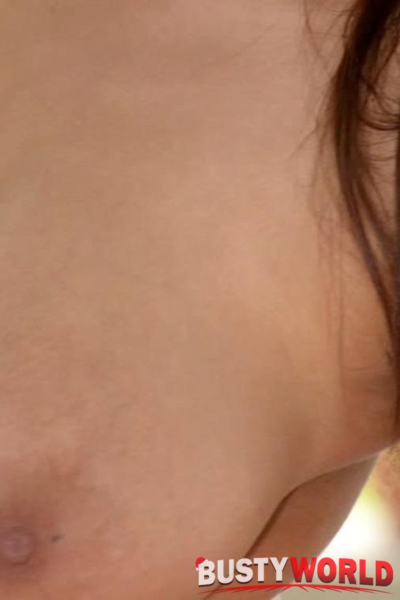 Knocker Goddess - Screenshot 1 of 4 - Big Areolas