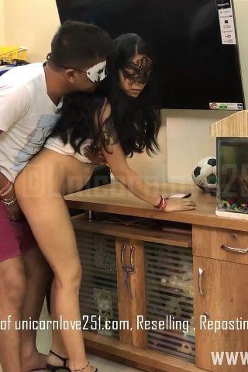 TP-manyvidsindianbhabhijigna-step-sister-going-out-and-bro-banged-her-hindi-rp-indian
