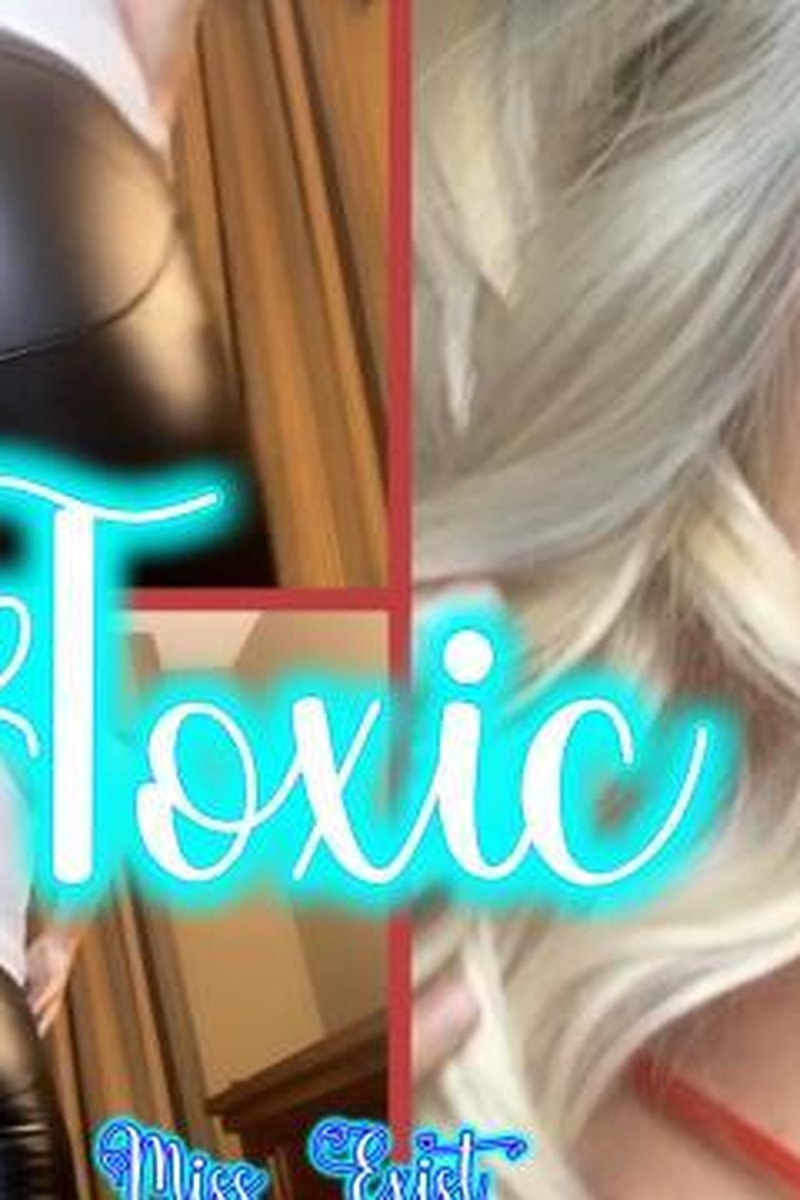 Toxic - Screenshot 1 of 4 - Ass Latex