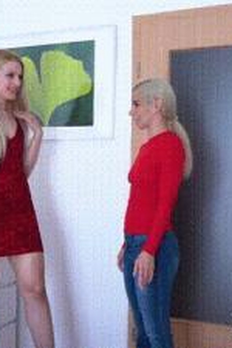 Lesdom Corporal Punishment Strap On Anal Gg Crying - Screenshot 1 of 4 - Anal
