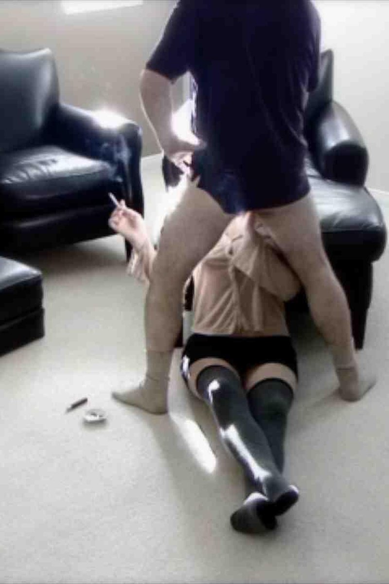 Summer 2 - Screenshot 1 of 4 - Spanking