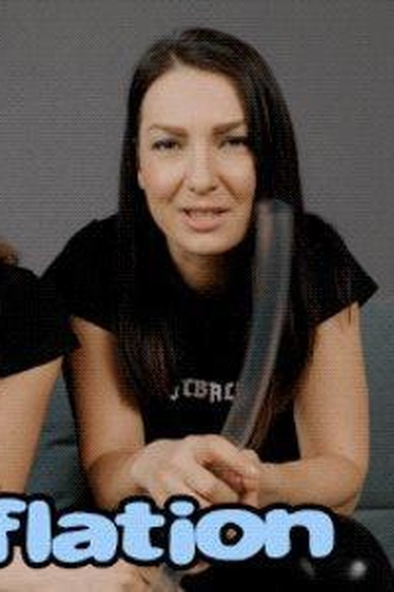 1405 Blow Me Up, Steffi and Katja 4K - Screenshot 1 of 4 - Balloon Fetish