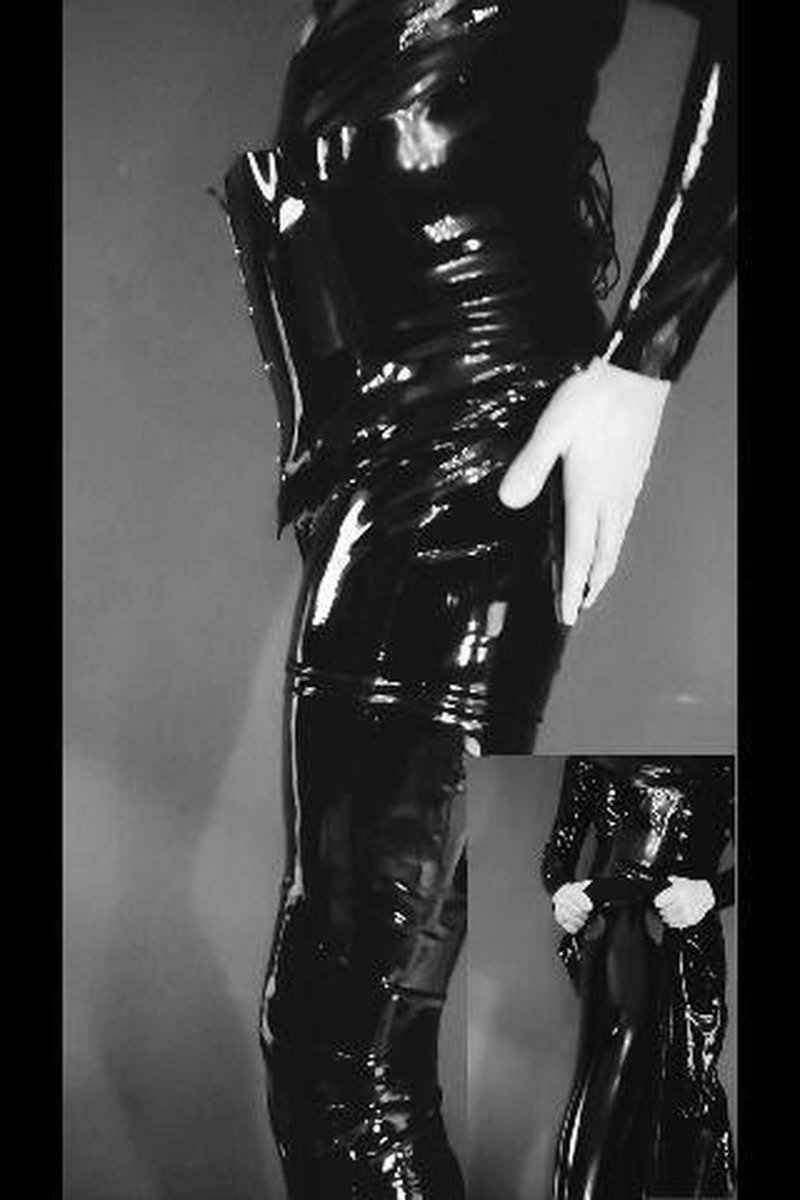 Latex Catsuit And Shiny Clothes - Screenshot 1 of 4 - Catsuit