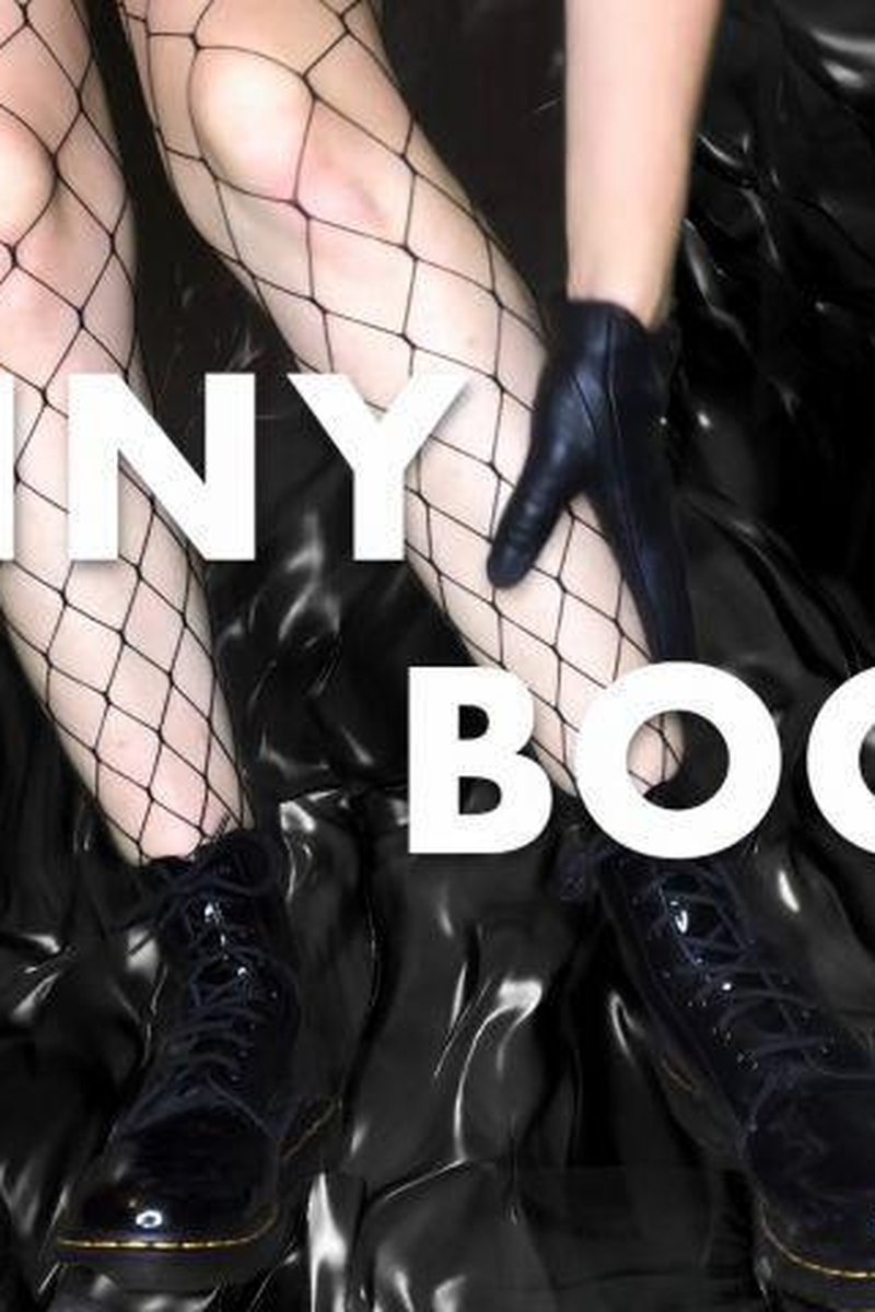 Shiny Boots - Screenshot 1 of 4 - Boots