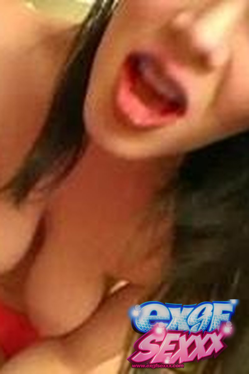 Nude Girlfriend - Screenshot 1 of 4