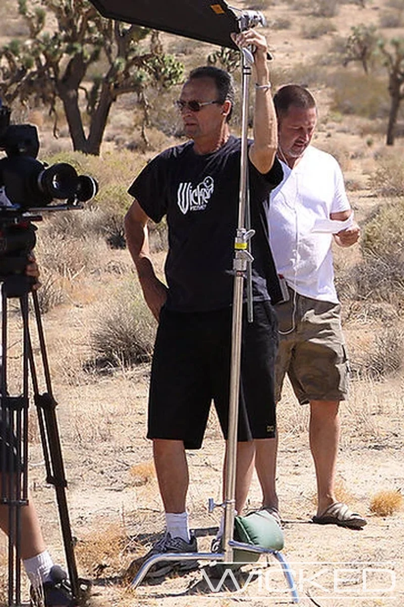 Just Visiting BTS - Screenshot 1 of 4 - Behind The Scenes