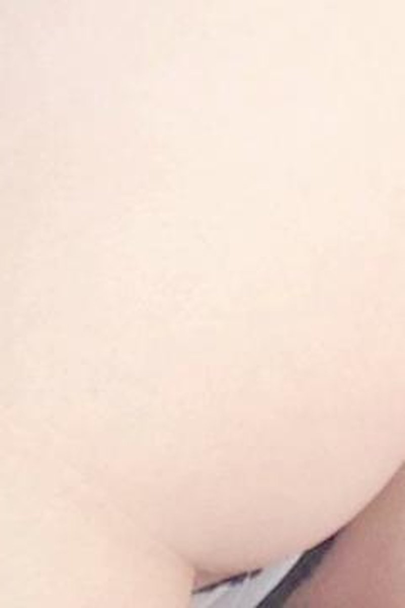 Librarian - Screenshot 1 of 4 - Babes