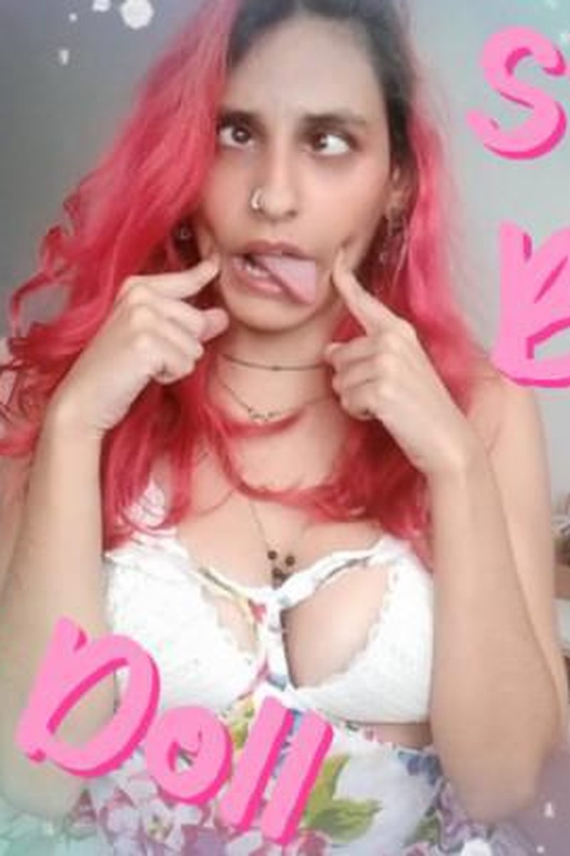 Step-Daddy & Bimbo - Screenshot 1 of 4 - Bimbo