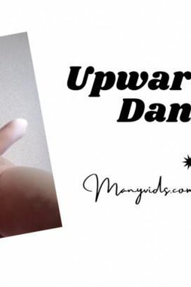 Upward Angle Dancing - Screenshot 1 of 4 - Babes