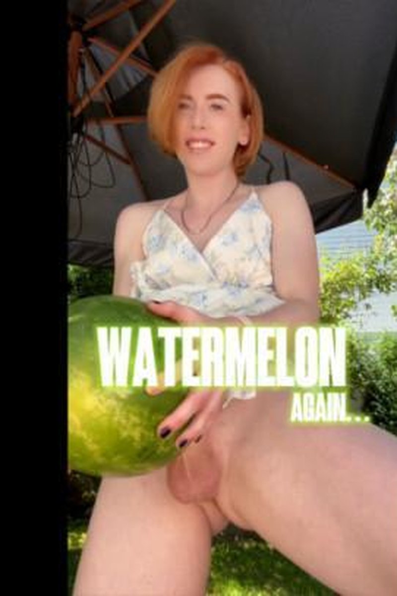 Watermelon Again - Screenshot 1 of 4 - Cumshot