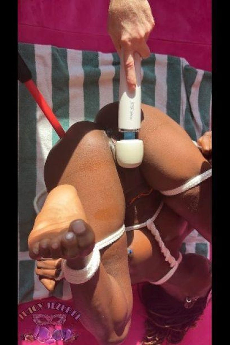 Mandatory Orgasm - Screenshot 1 of 4 - Black