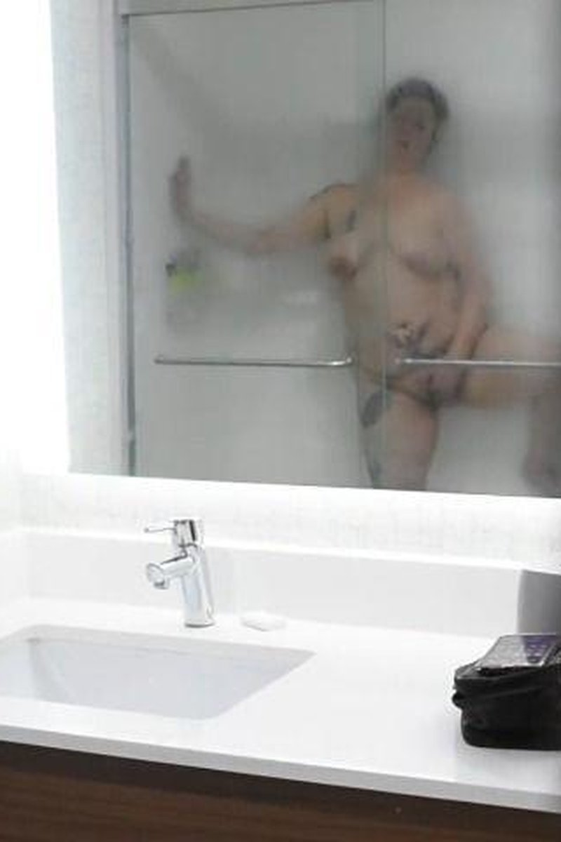 Peeping Tom...Again - Screenshot 1 of 4 - BBW