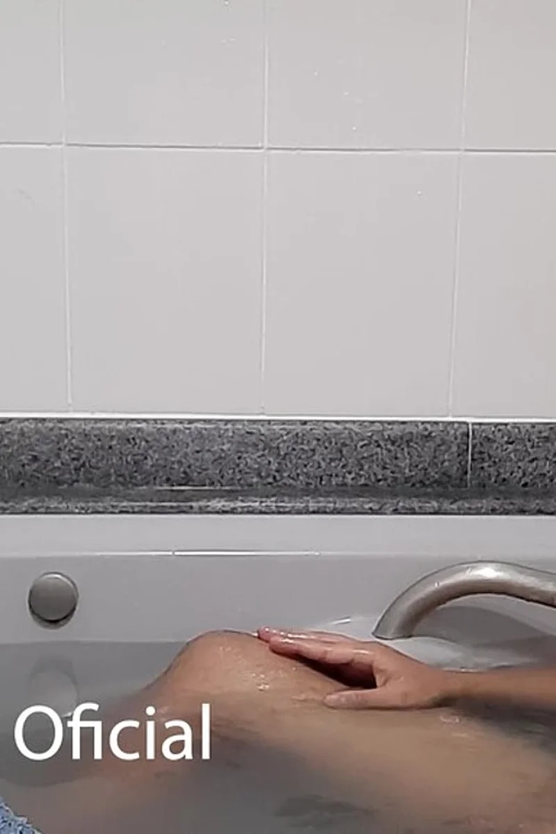 Coroa Rabuda. E Sexy - Screenshot 1 of 4 - Anal Fingering