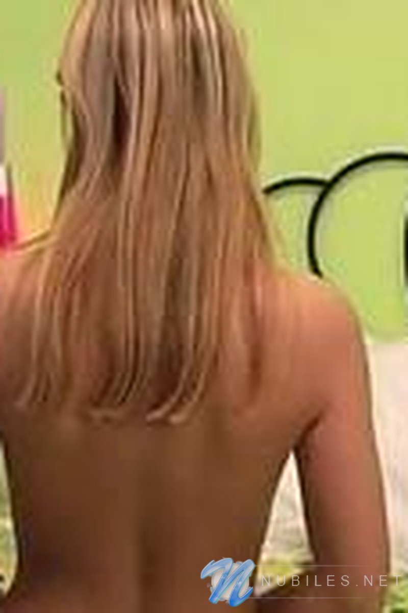 Toyfun - Screenshot 1 of 4 - Brown Hair