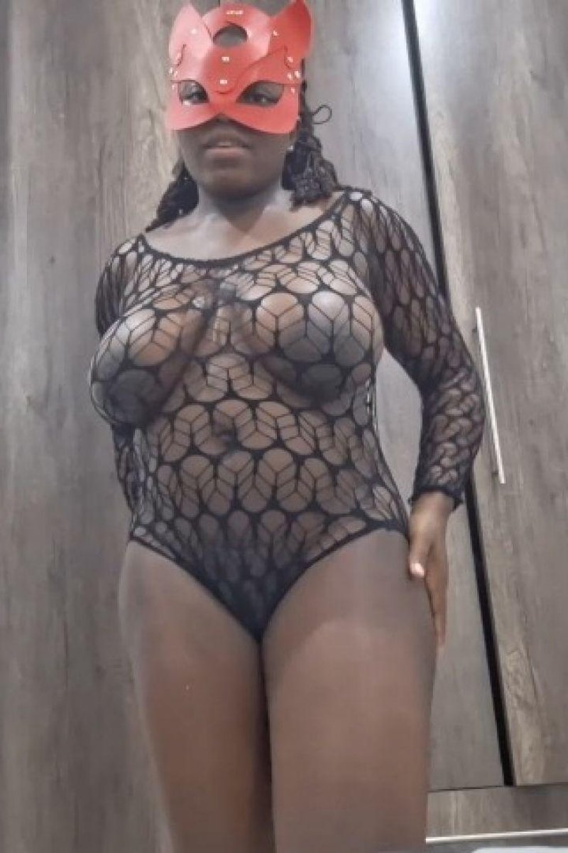 Ebony Multiple Outfits - Screenshot 1 of 4 - Big Tits