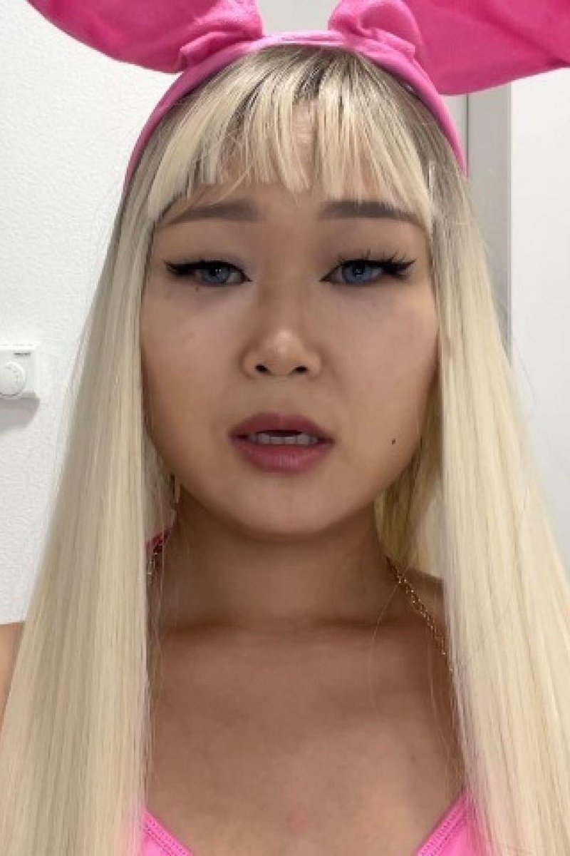 Yanlin The Perfect Sex Doll - Screenshot 1 of 4 - Asian