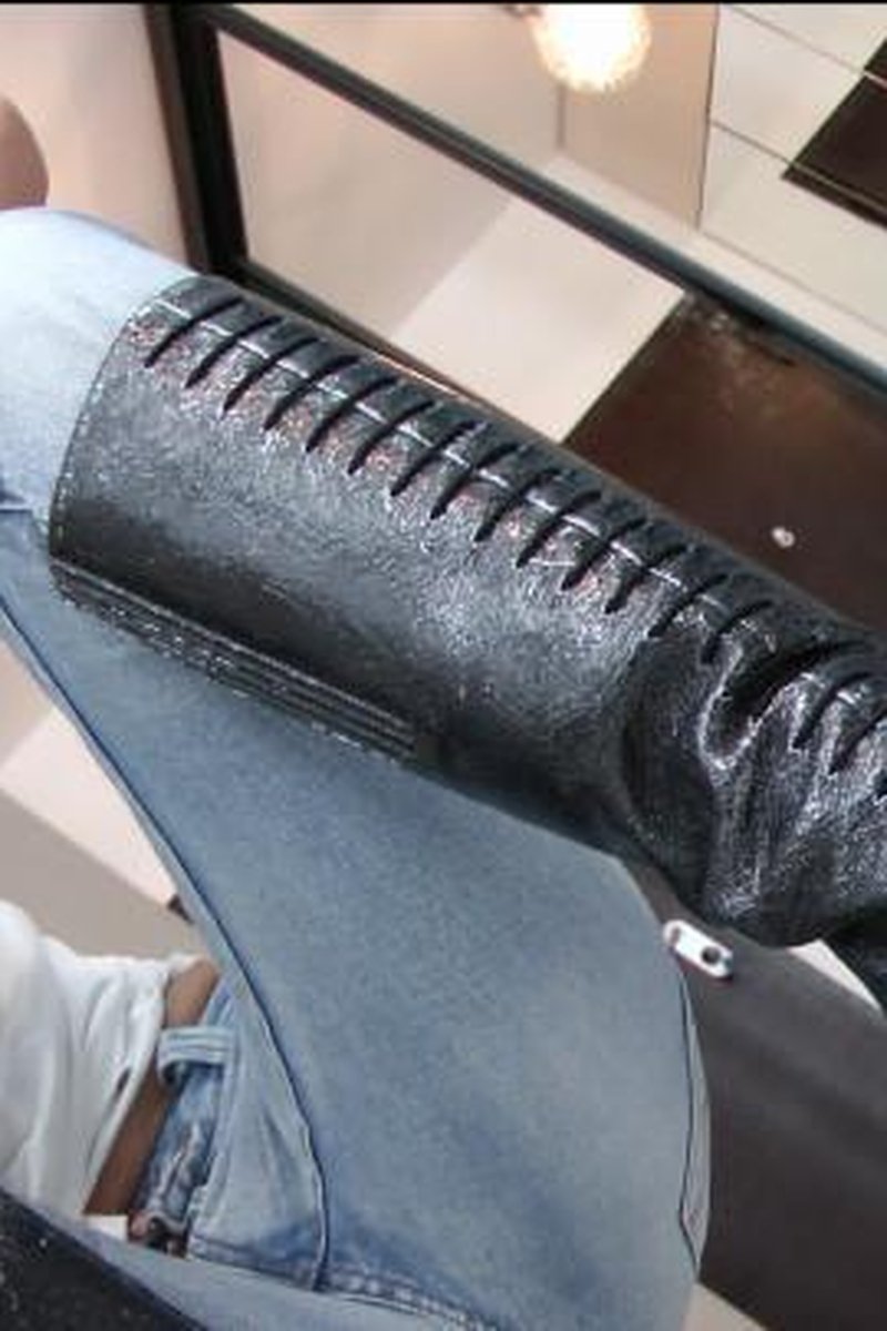 Ball Kick - Screenshot 1 of 4 - Boots