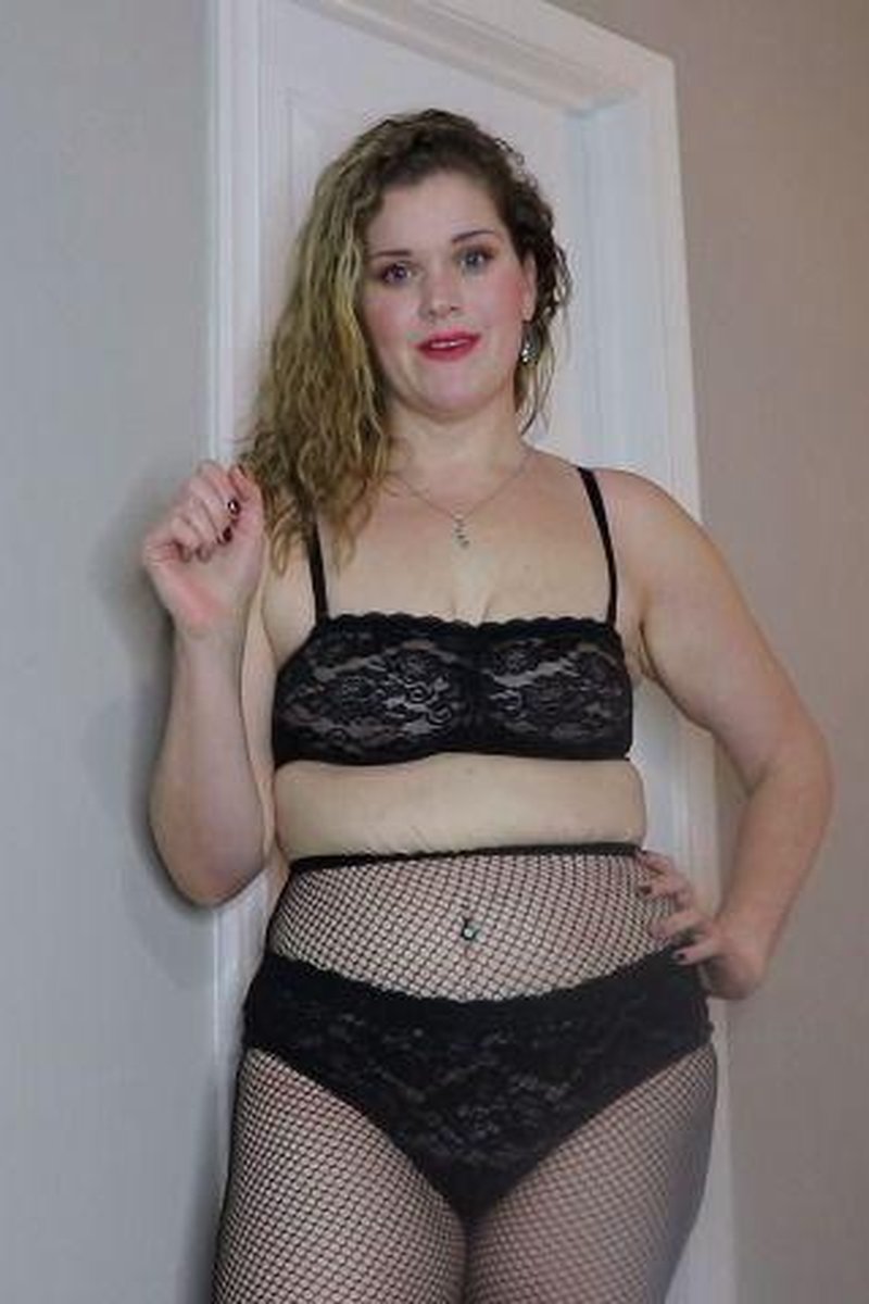 Sissy Resolutions - Screenshot 1 of 4 - Femdom