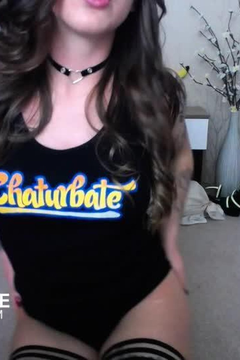 Trippy Dancing - Screenshot 1 of 4 - Brown Hair