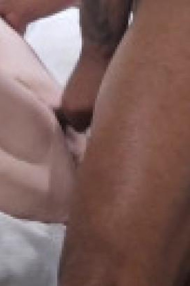 Deeper And Deeper - Screenshot 1 of 4 - BBC