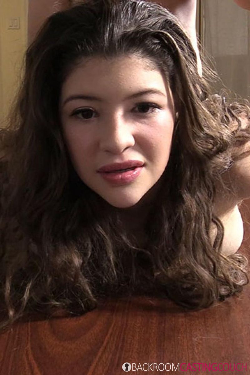 Adora - Screenshot 1 of 4 - Adora 435