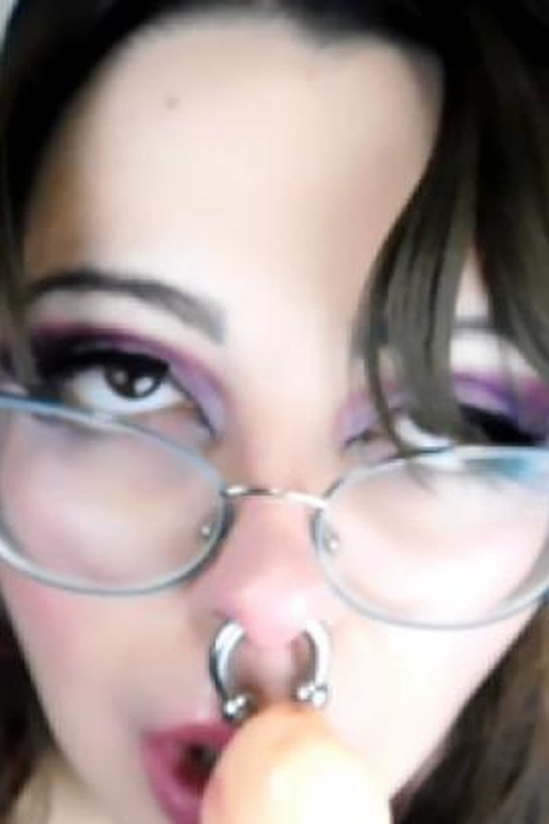 Stretched Septum Kink Compilation - Screenshot 1 of 4 - Glasses