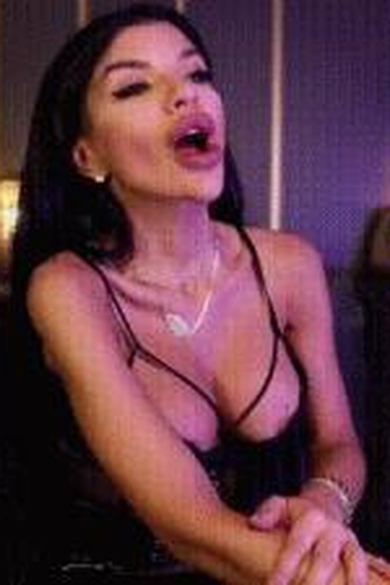 JOI Full Session - Screenshot 1 of 4 - Brown Hair
