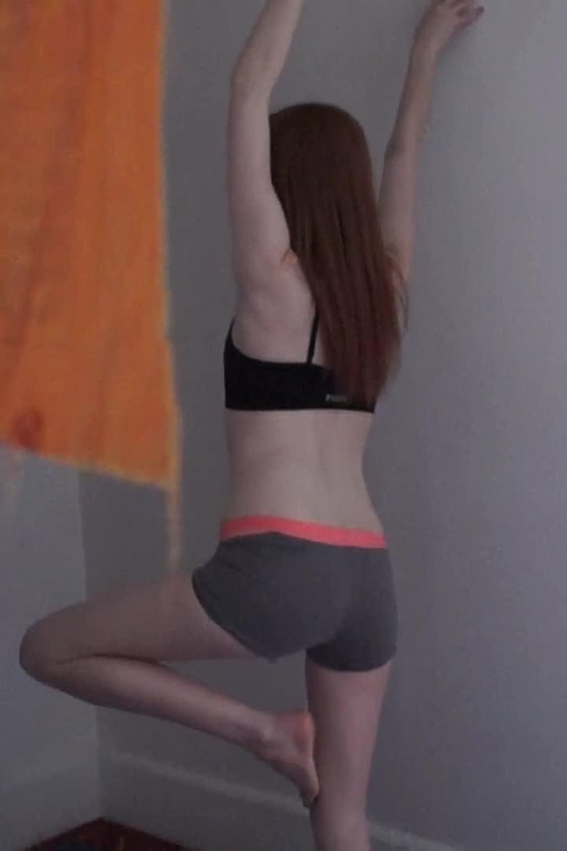 Yoga Quickie - Screenshot 1 of 4 - All Sex