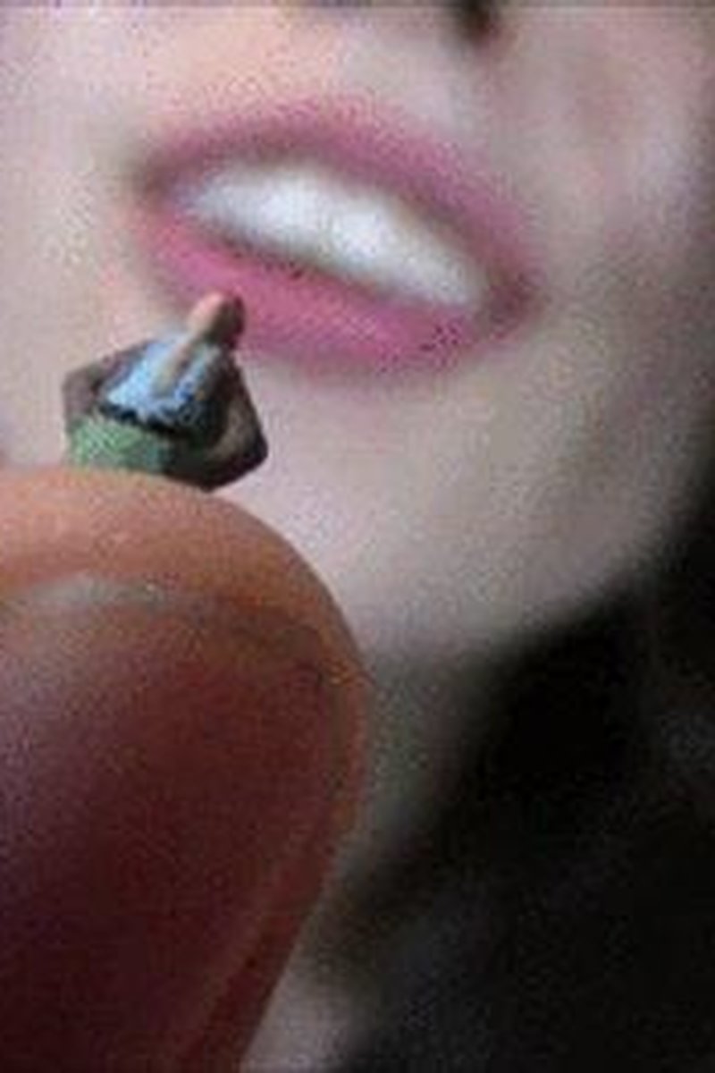 Shrinking Executrix - Mp4 - Screenshot 1 of 4 - Executrix