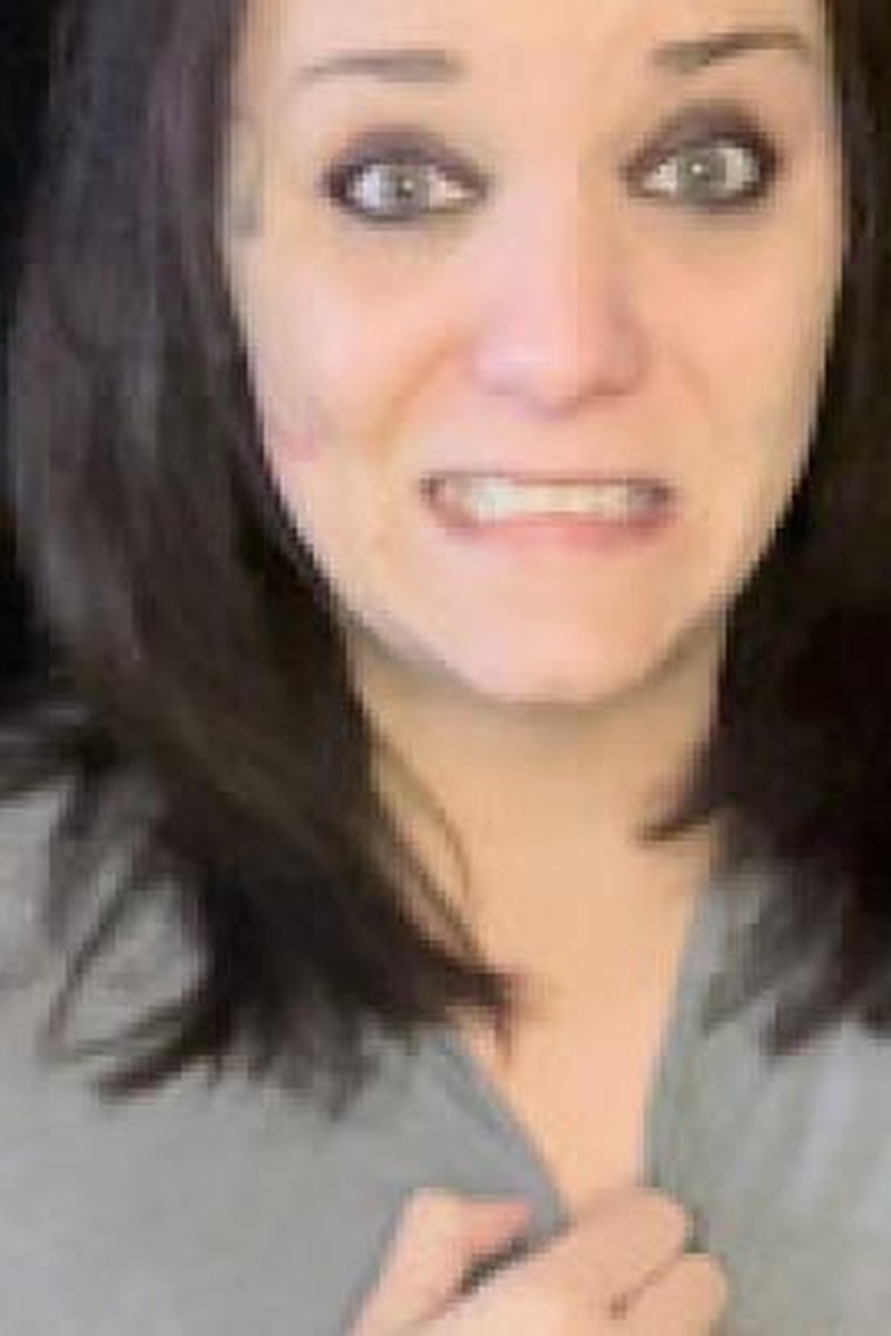 Bashful Burping - Screenshot 1 of 4 - Brown Hair