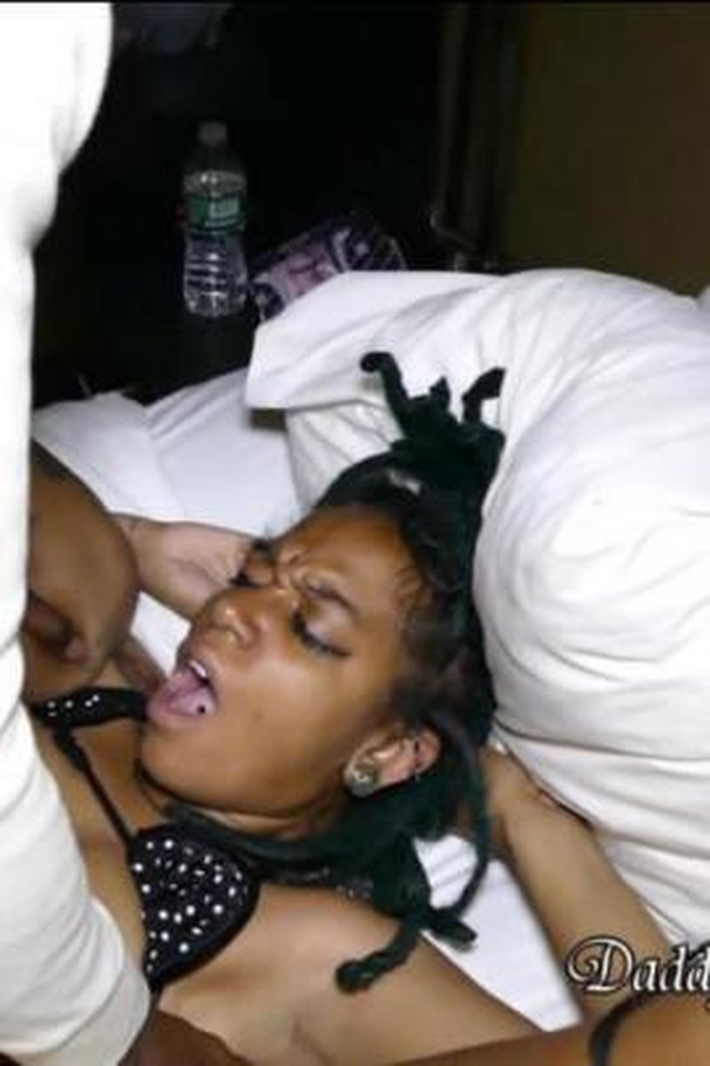 11 Inch Anal Domination For Vegan Slut - Screenshot 1 of 4 - Amateur