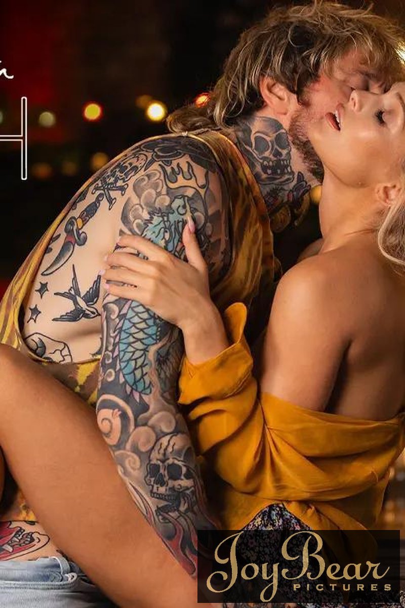 They'll Never Catch Us - Screenshot 1 of 4 - Candee Licious