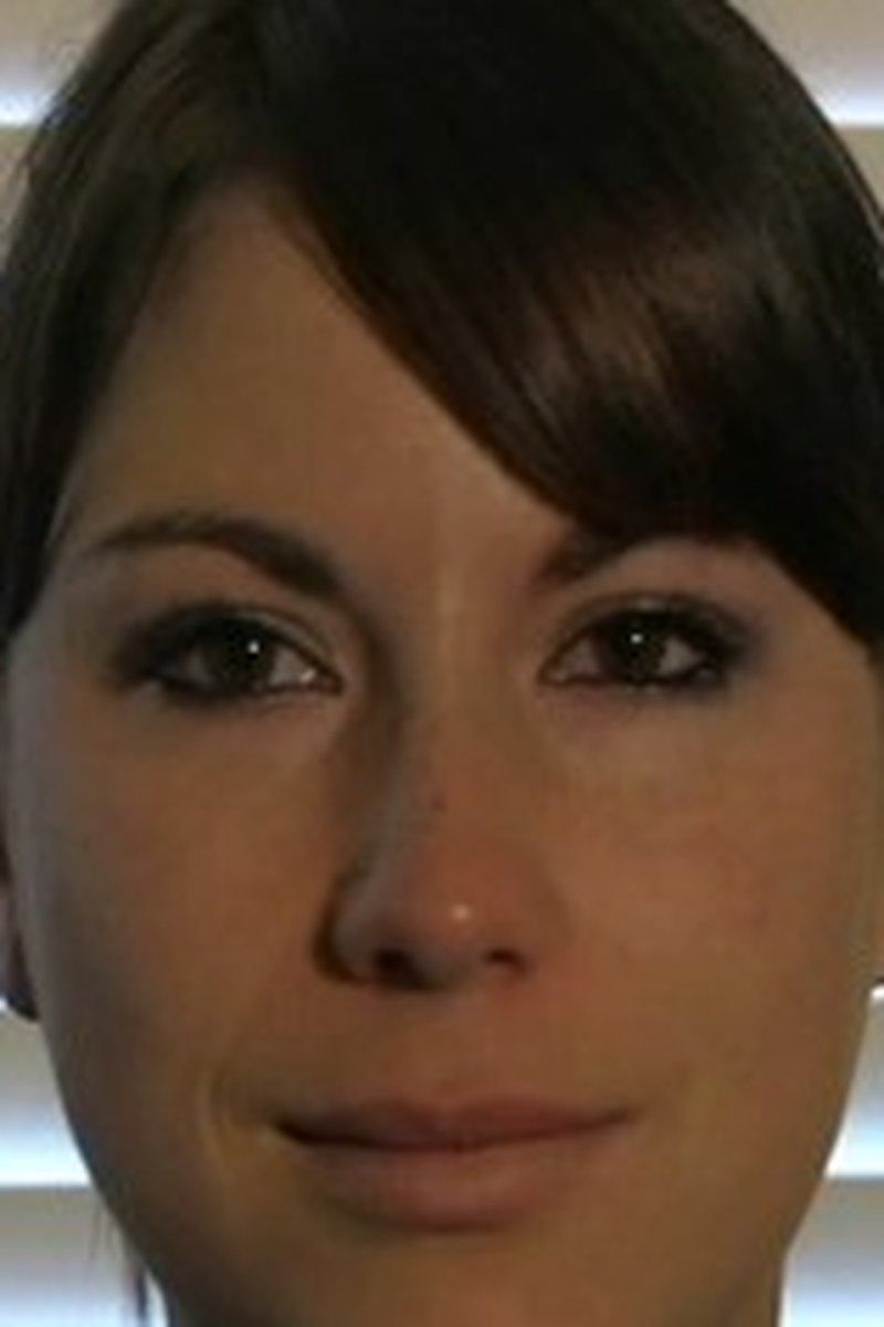 Interview Series: Raynette - Screenshot 1 of 4 - Spanking