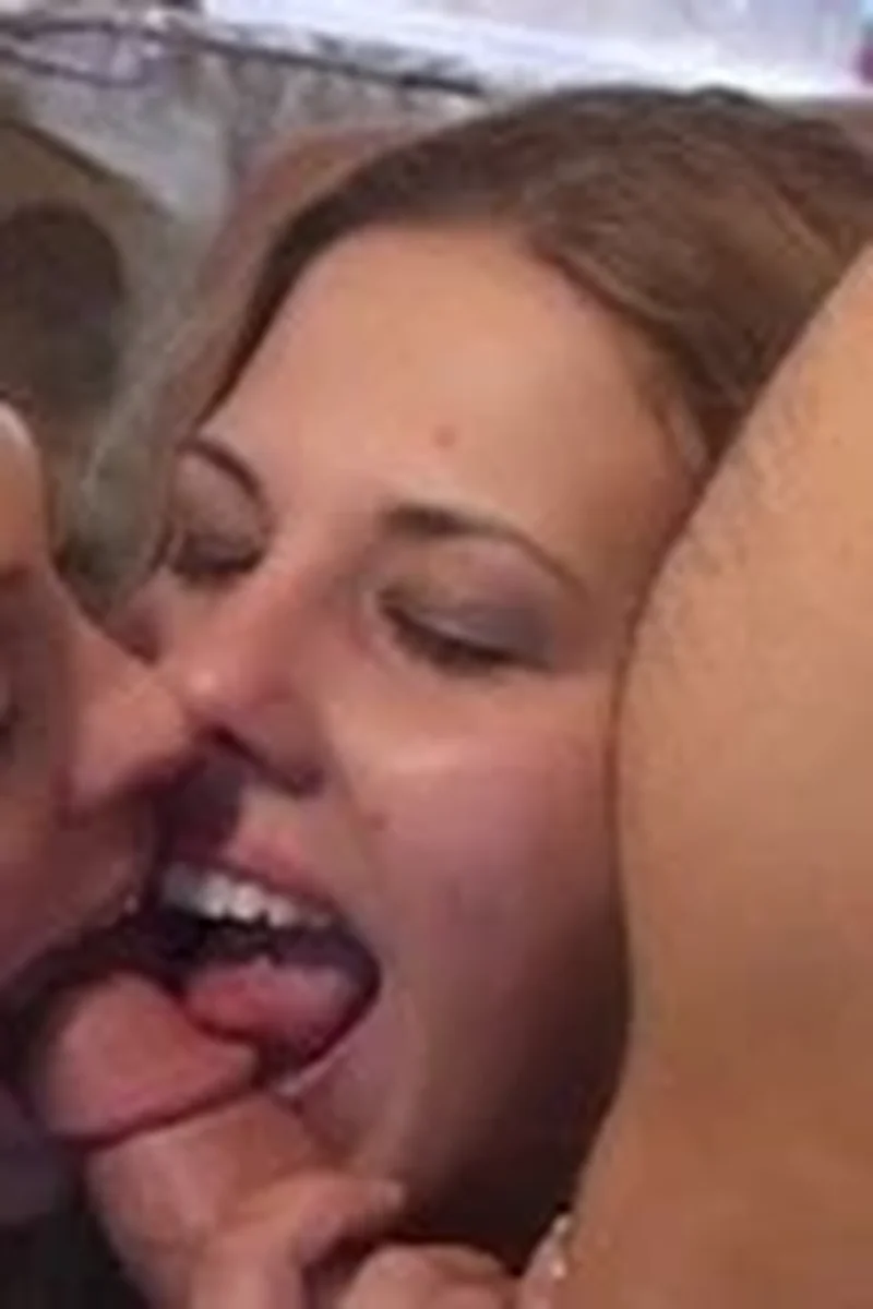 Genisis - Screenshot 1 of 4 - Hardcore