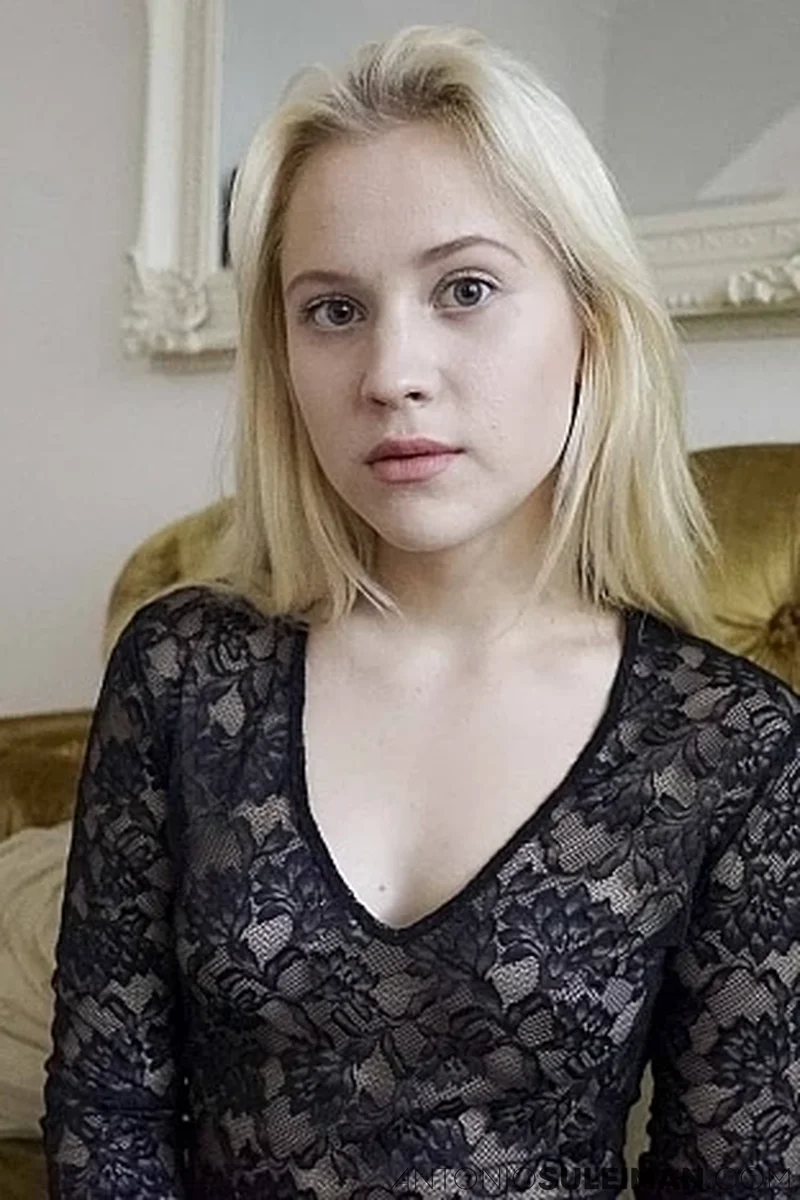 Nikki Got Her Ass Fucked Till She Cried - Screenshot 1 of 4 - Antonio Suleiman