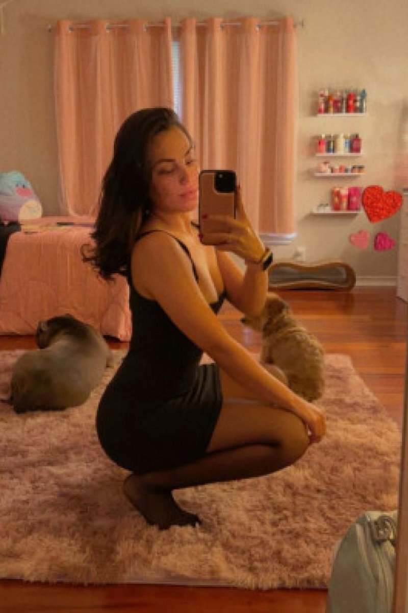 Masterbating - Screenshot 1 of 4 - Asheleyspam