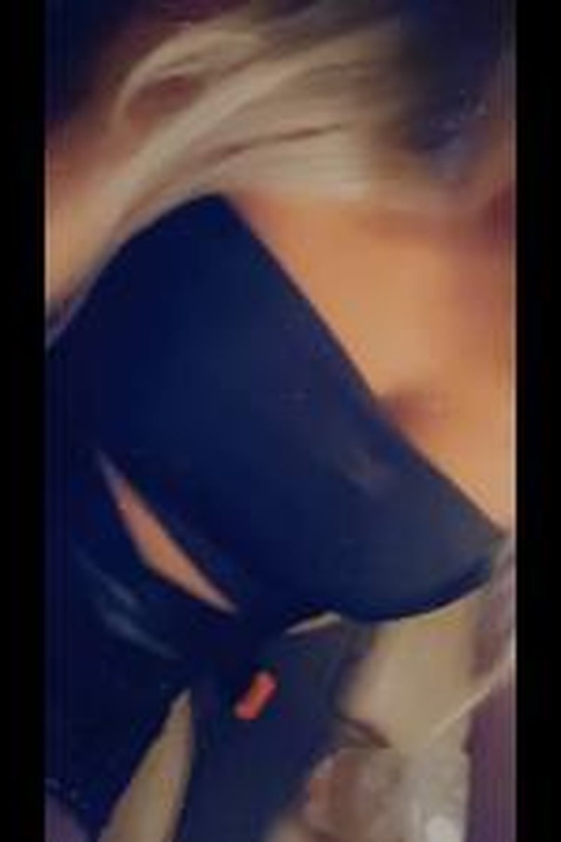 Shoot Your Load - Screenshot 1 of 4 - Femdom