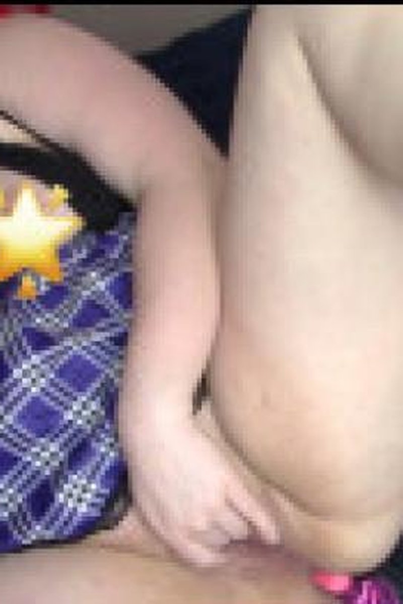 Anal And Magic Wand Make Me Squirt Hard - Screenshot 1 of 4 - Anal
