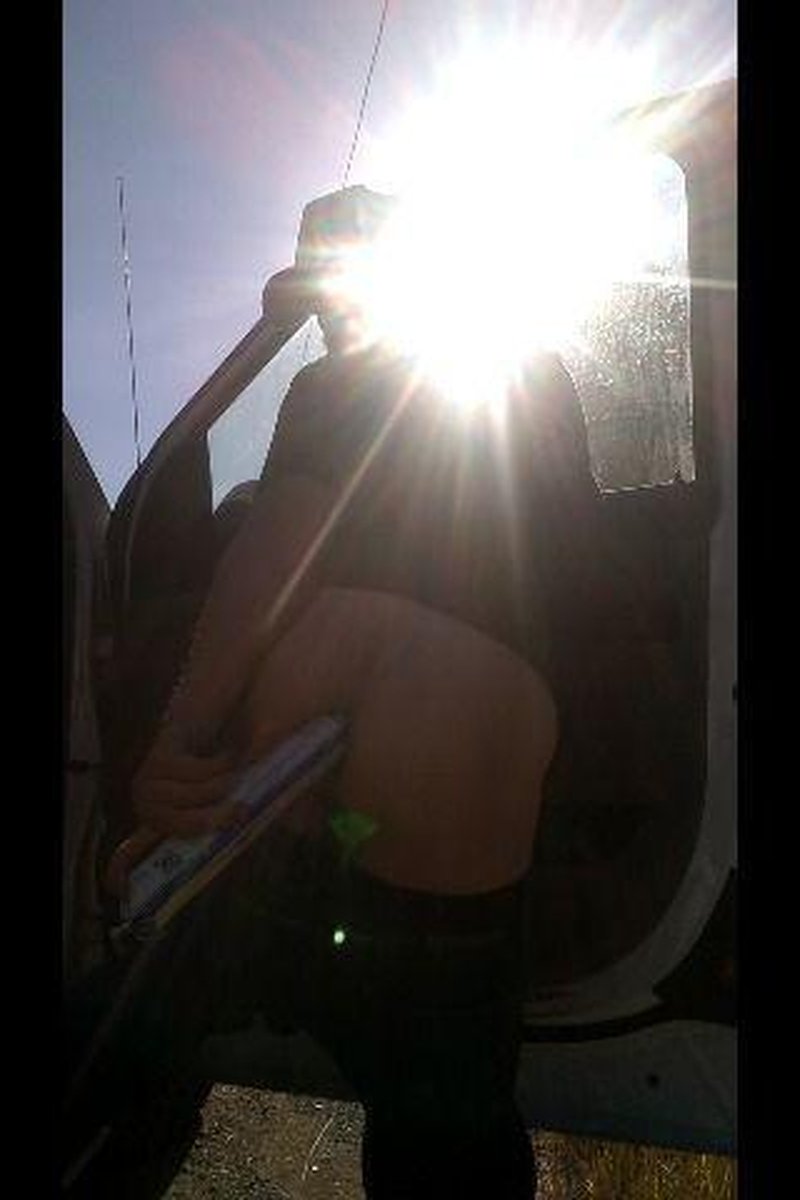 Having Fun - Screenshot 1 of 4 - Anal