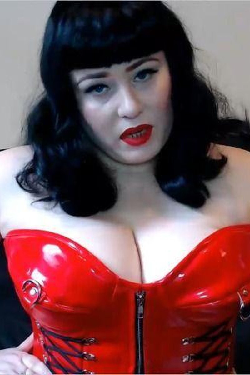 Beginner Sissy Task One - Screenshot 1 of 4 - Cross Dressing