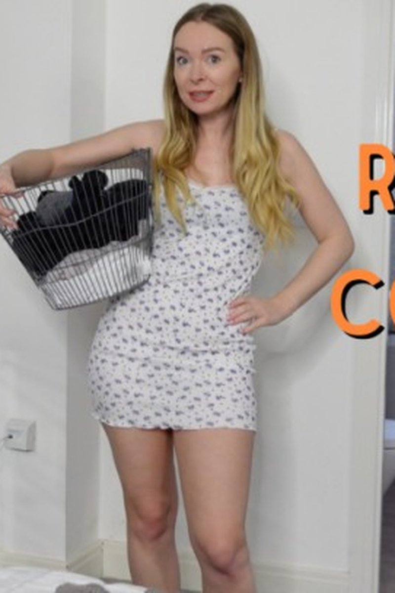 Remote Control Mom - Screenshot 1 of 4 - Kinky
