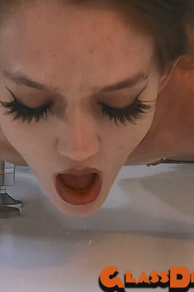 Desolation Rose Wrong Hole - Screenshot 1 of 4 - All Sex