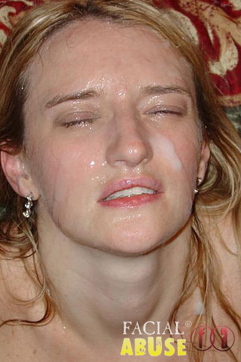 Heather Pink - Screenshot 1 of 4 - Blowjob