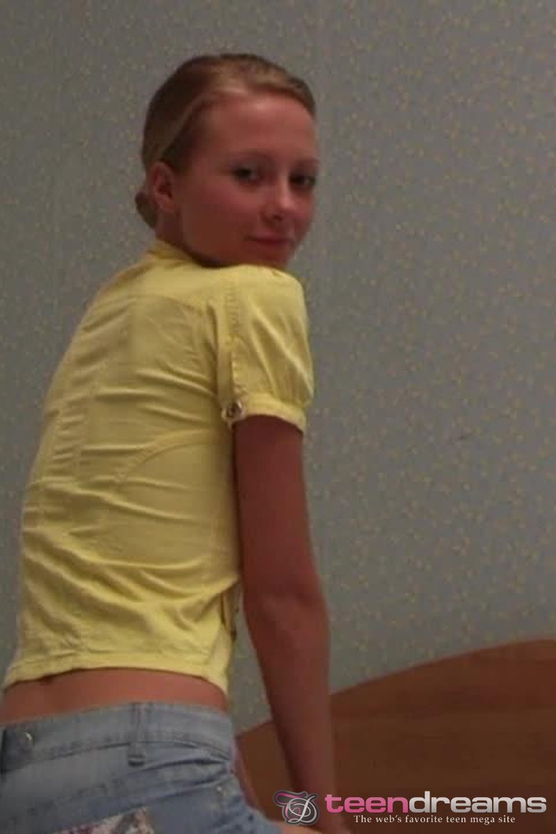 Olena - Screenshot 1 of 4 - Teen (18-22)