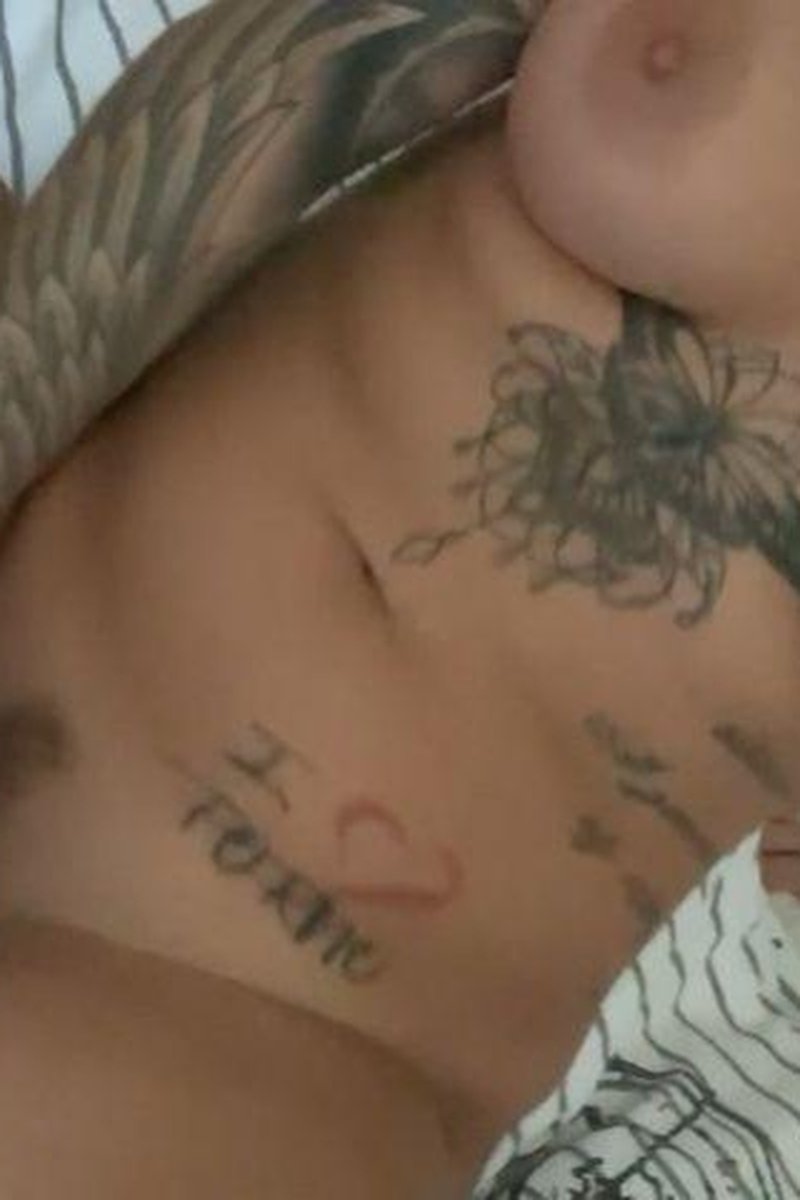 Horny - Screenshot 1 of 4 - Brown Hair