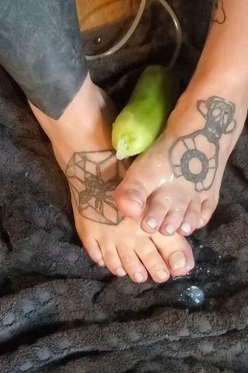 Cucumber - Screenshot 1 of 4 - Cum Play