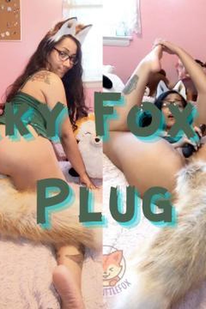Freaky Fox Tail Plug - Screenshot 1 of 4 - Ass Fetish