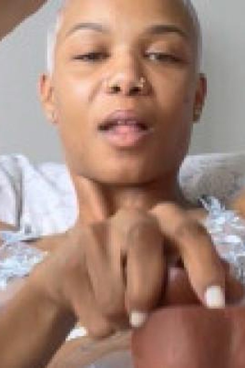 Home Alone - Screenshot 1 of 4 - Anal Masturbation