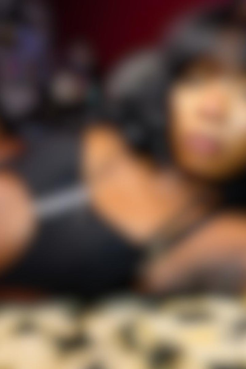 Summertime Pits - Screenshot 1 of 4 - Armpit Fetish
